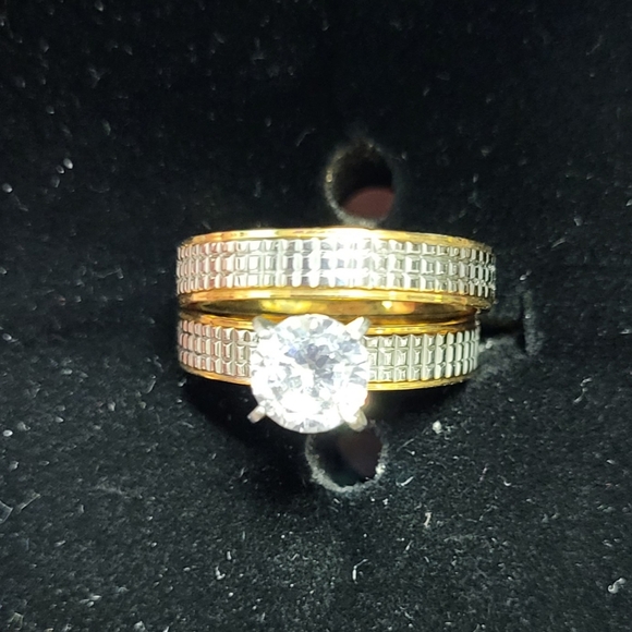 STAINLESS STEEL  gold/silver wedding set, 1 carat brilliant round stone size 7 - Picture 7 of 8